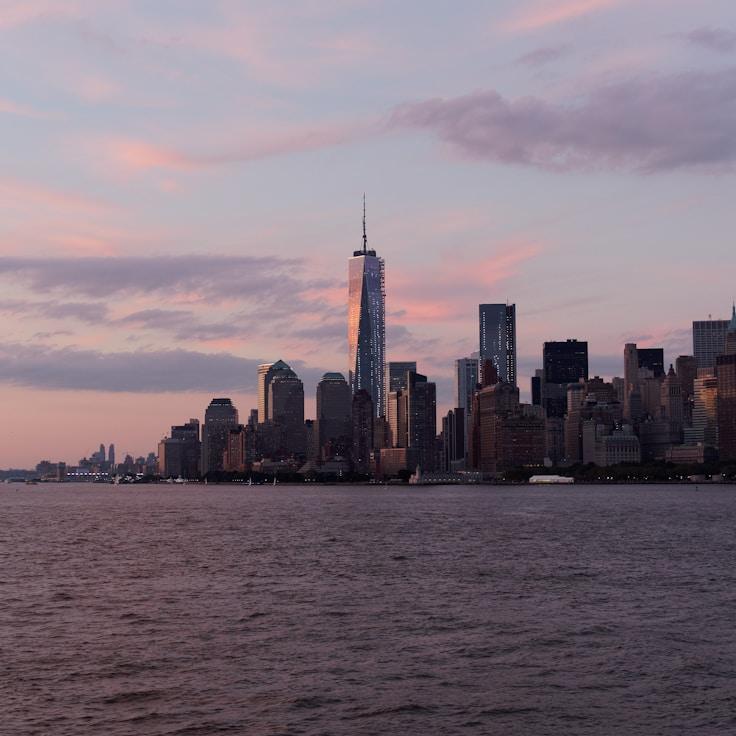 Emma van der Meer - Expat family life guide in Netherlands